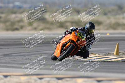 media/Jan-15-2026-Racers Edge (Thu) [[dfebeb70ab]]/3-B Group/Session 2 (Turn 11)/